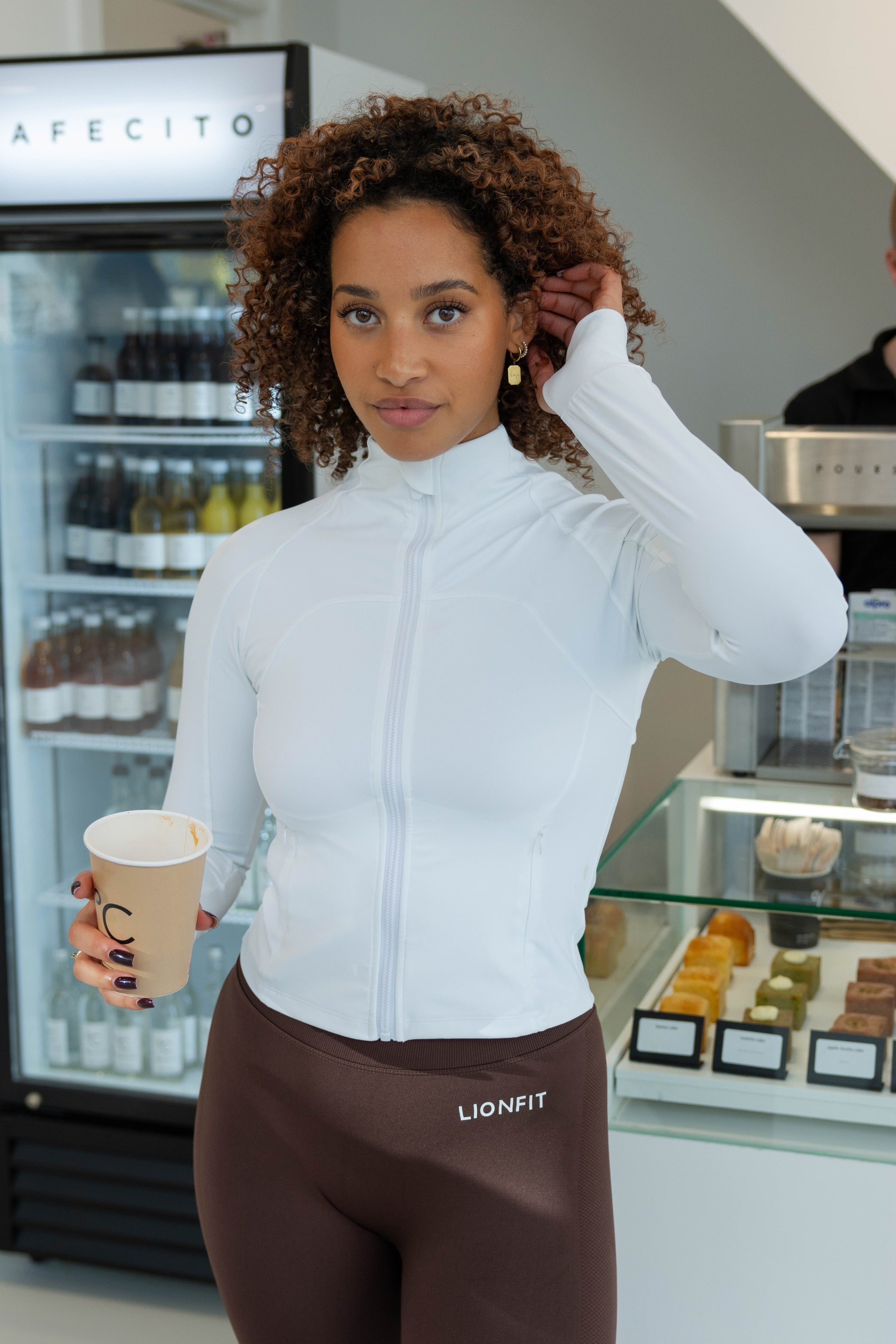 Essential Zip Vest White - Lionfit ®️