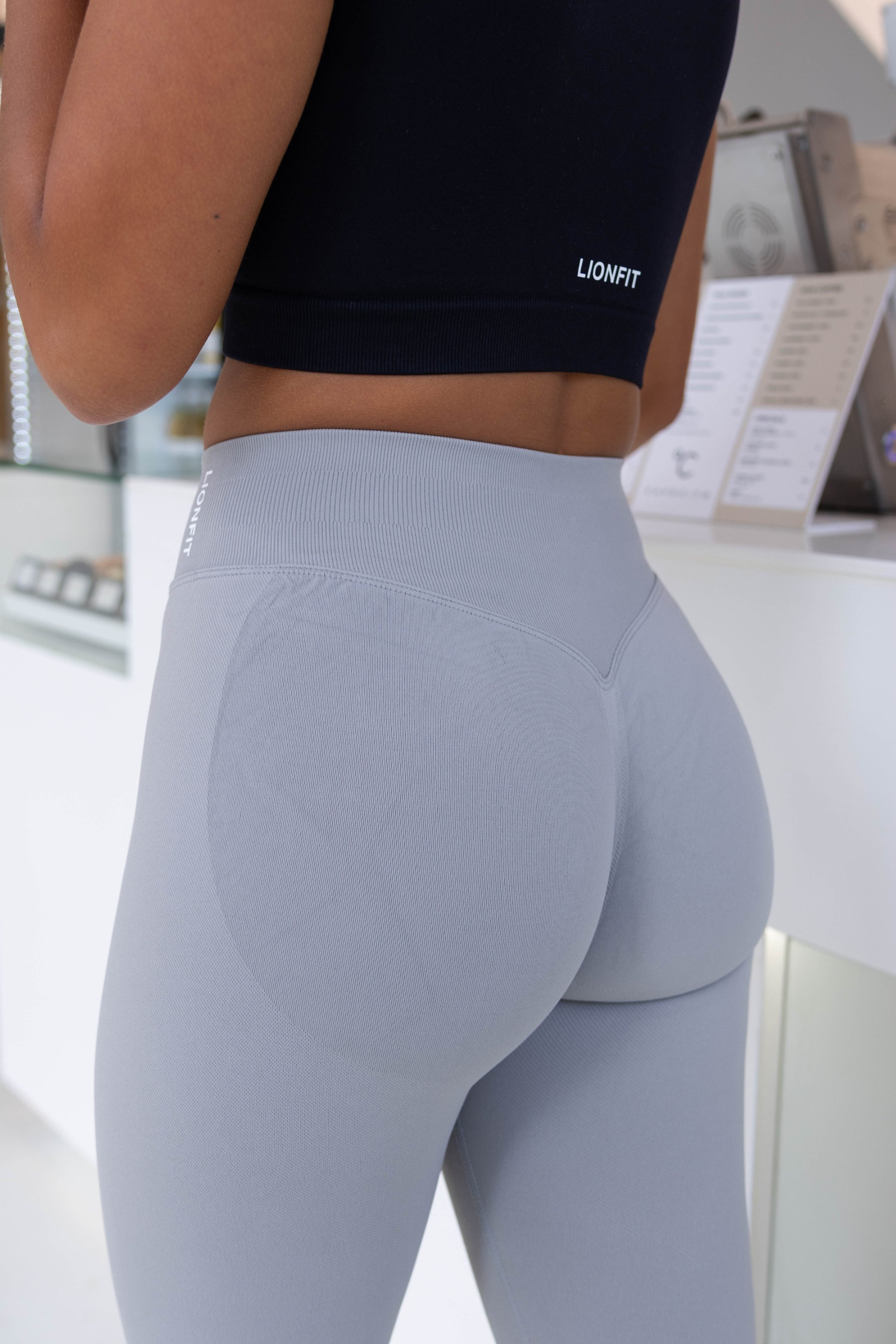 Kiara Seamless Mid Waist Leggings Light Grey