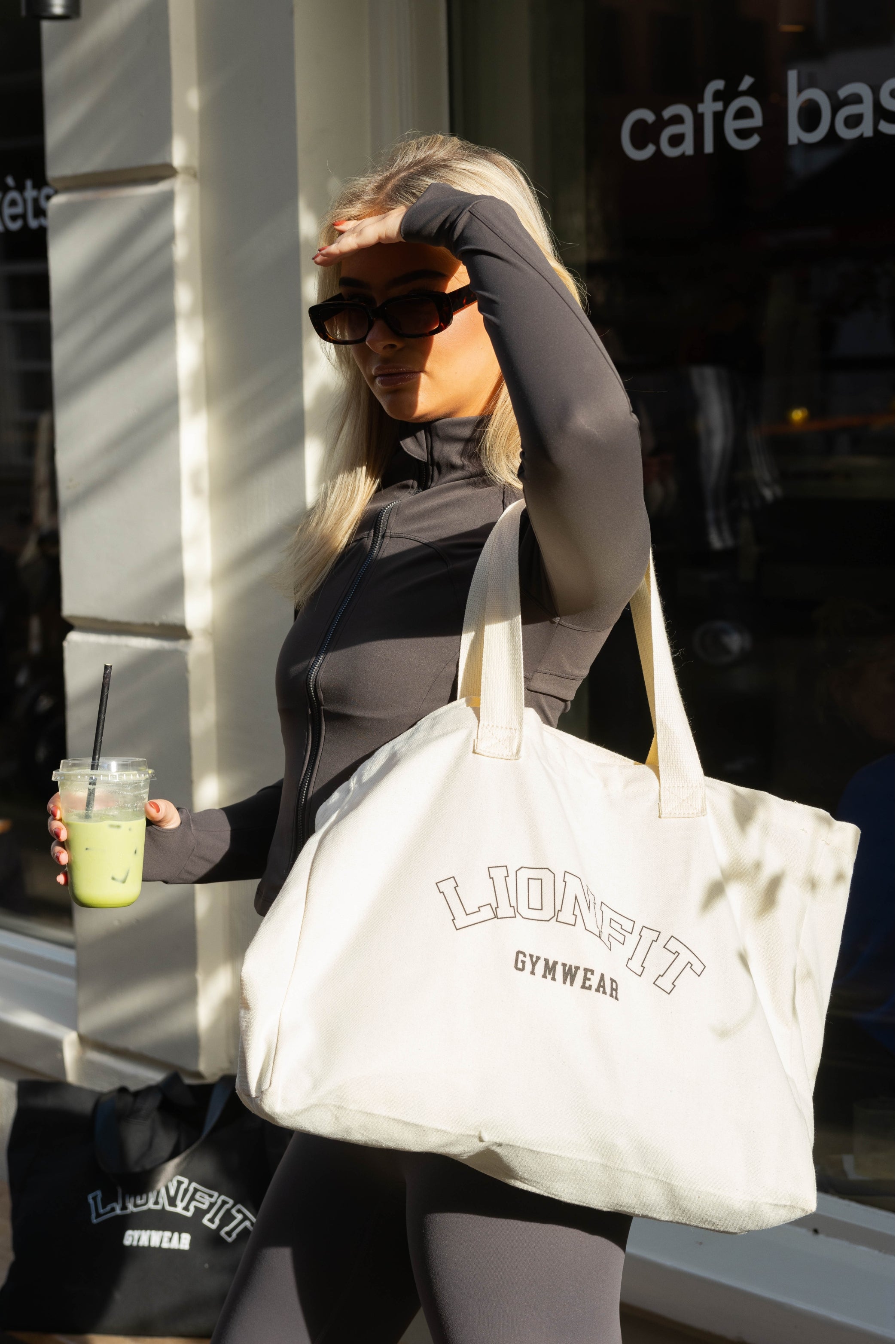 Essential Totebag Beige - Lionfit ®️