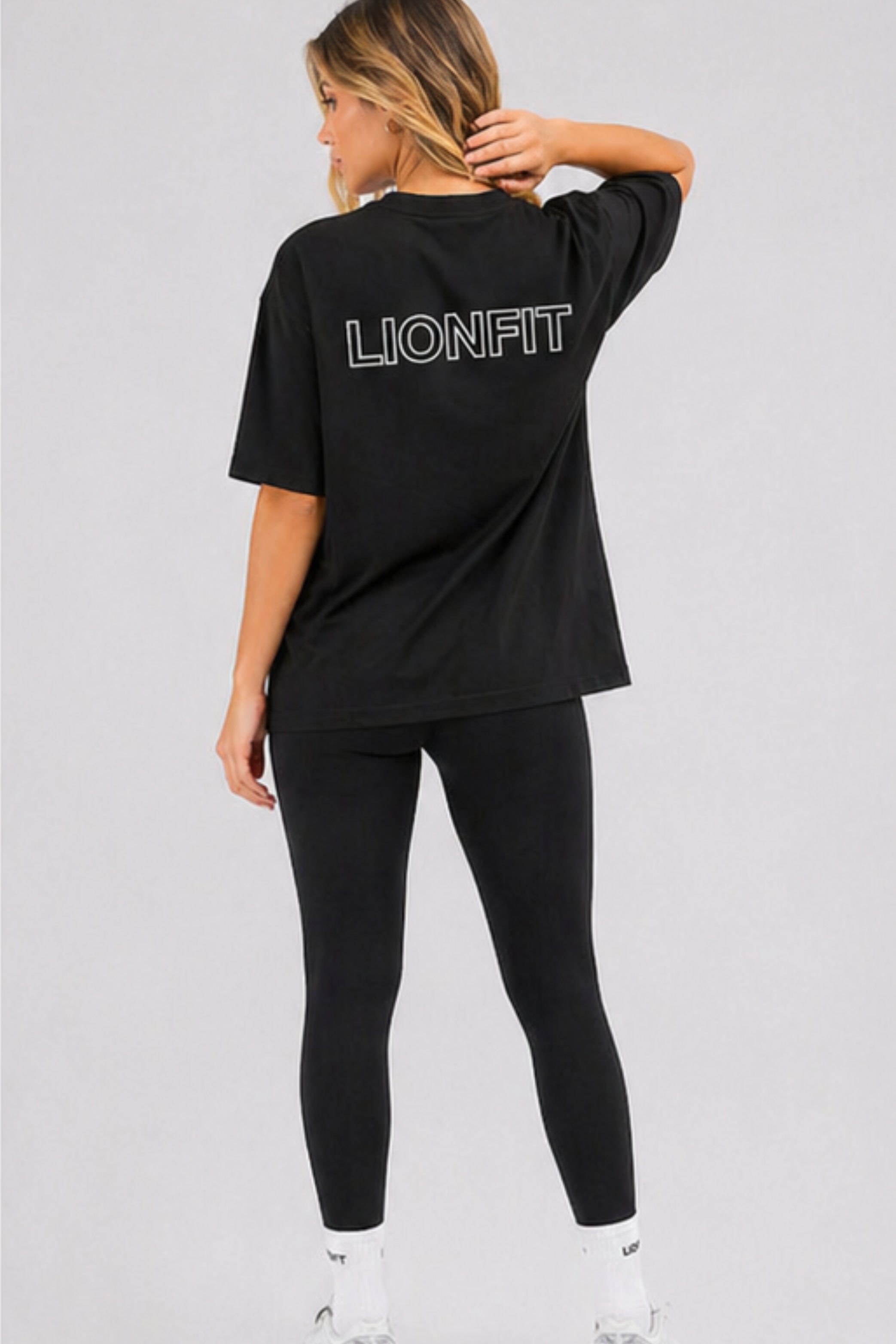 Amara Oversized Tee Black - Lionfit 2