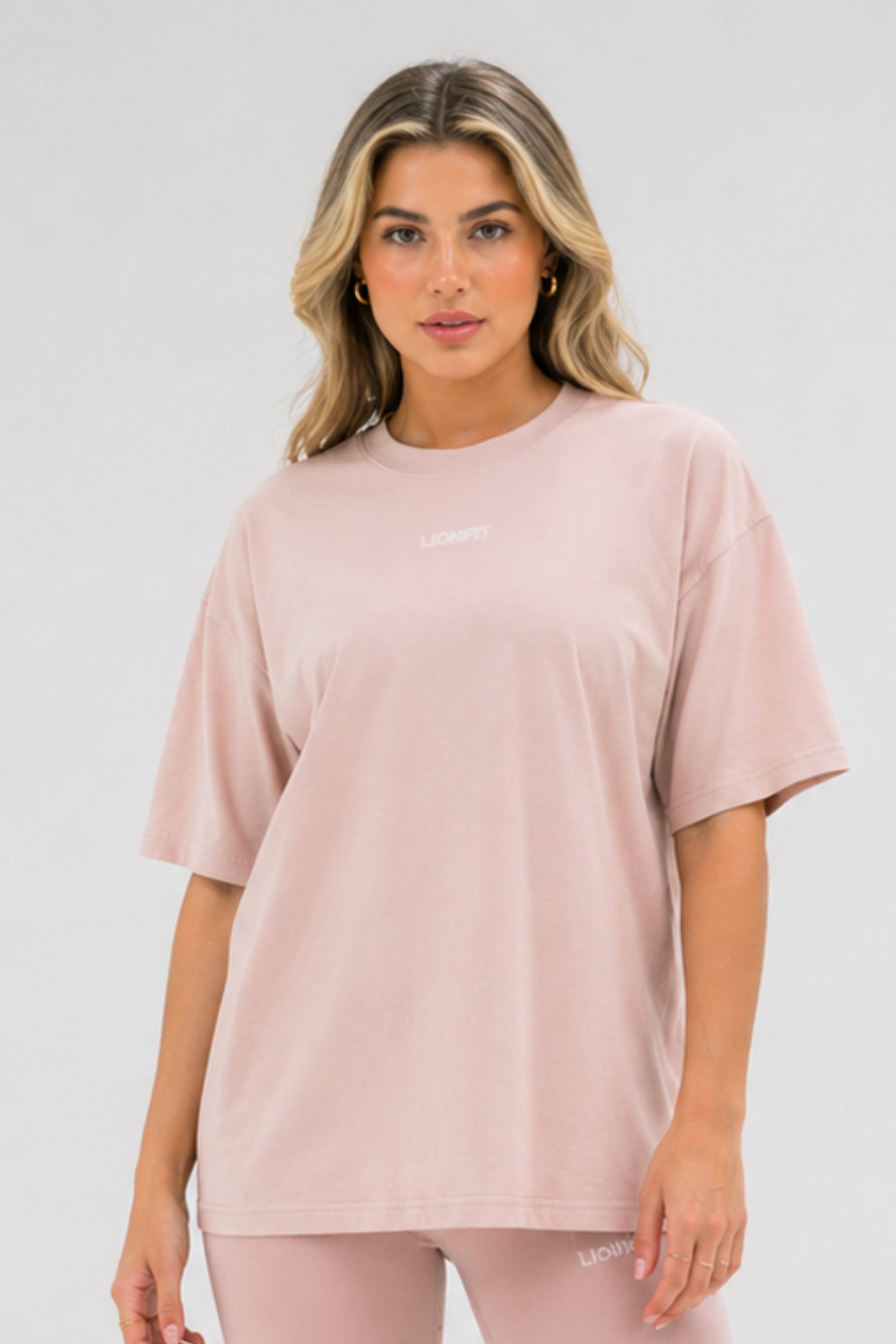 Amara Oversized Tee Pink - Lionfit 1