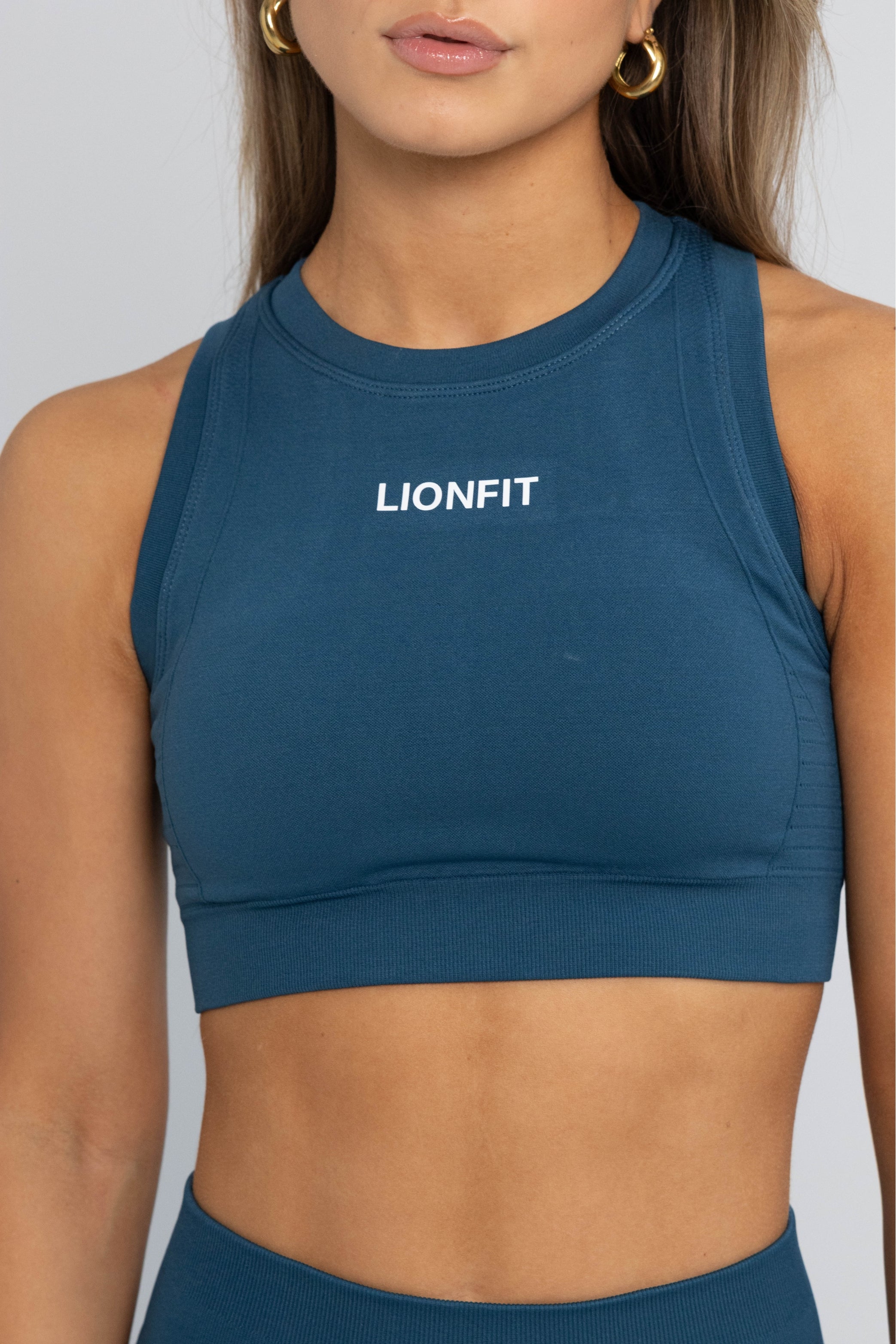 LIONFIT LEO HIGH NECK SPORTS BRA NIGHT BLUE 3