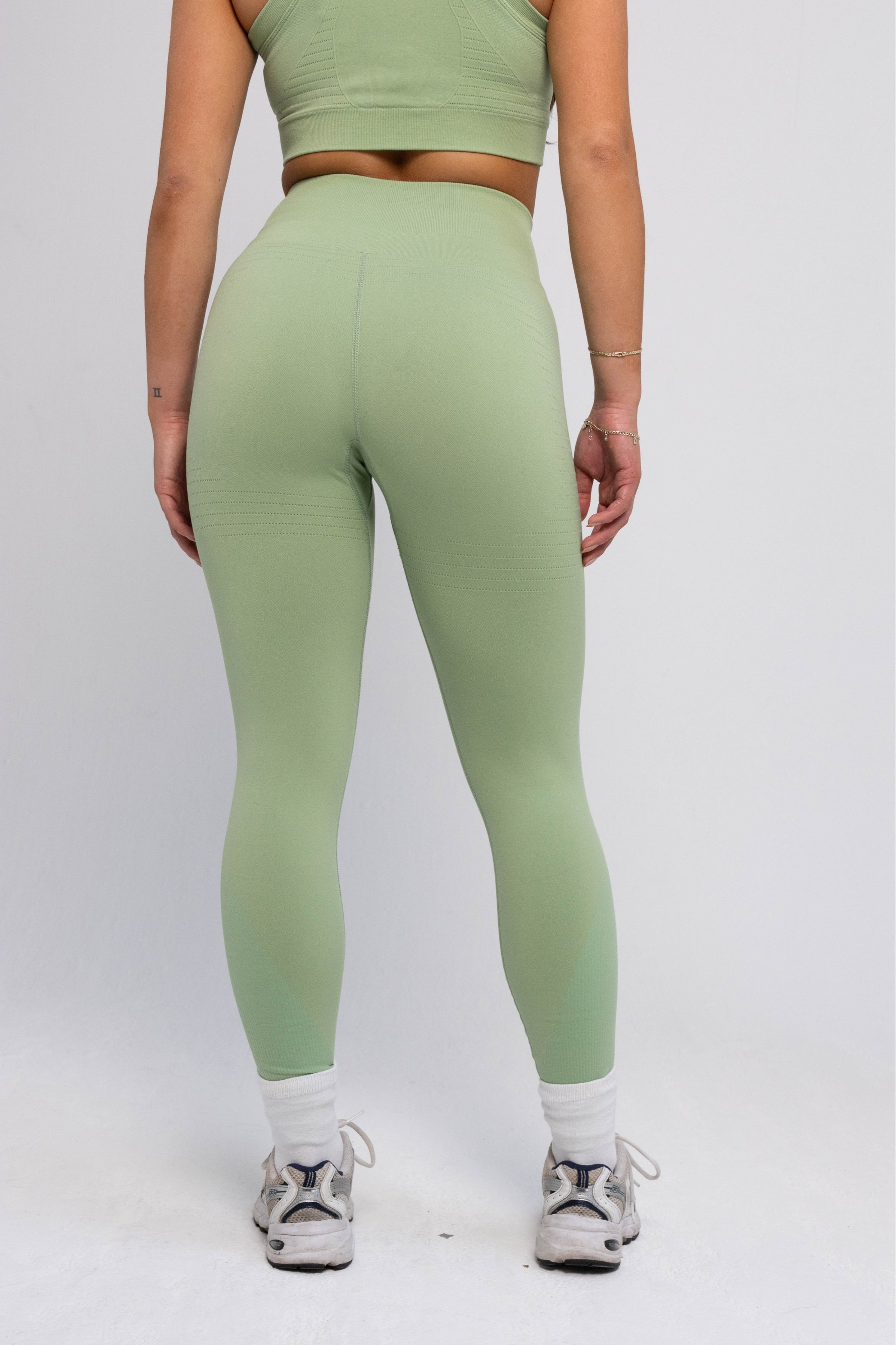 Leo Seamless Leggings Peridot Green - Lionfit