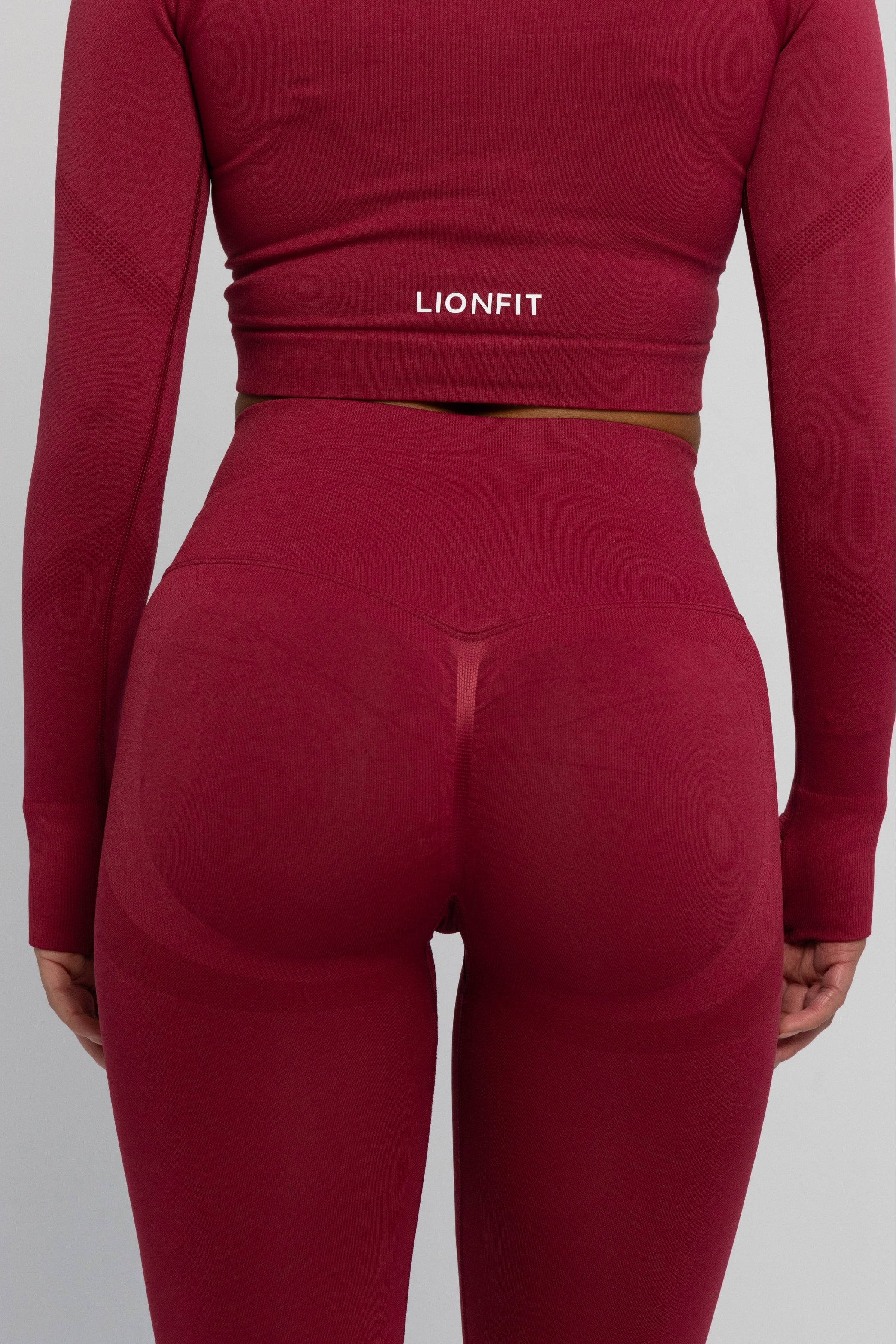 LIONFIT NALA SEAMLESS LEGGINGS RED 6