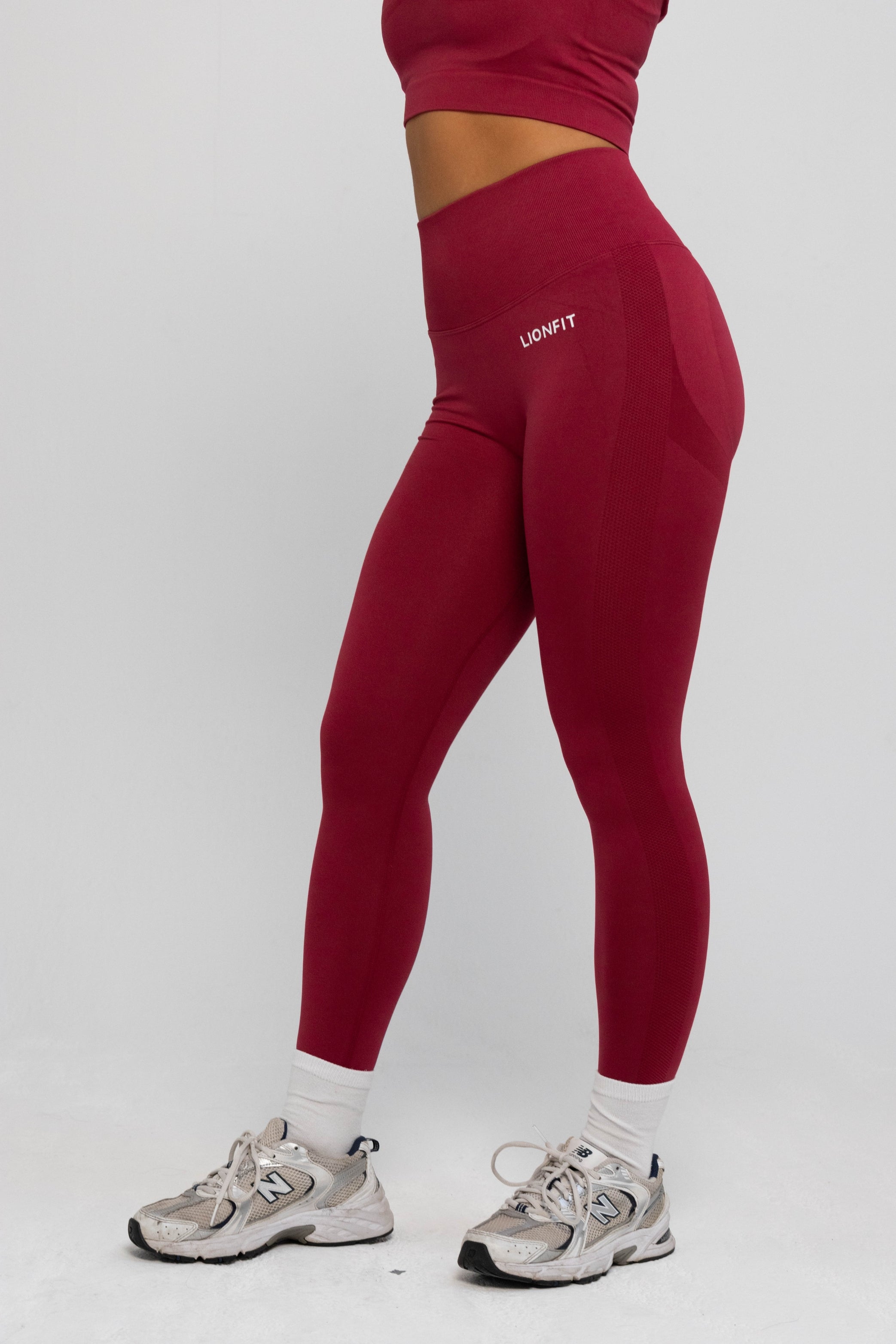 LIONFIT NALA SEAMLESS LEGGINGS RED 4