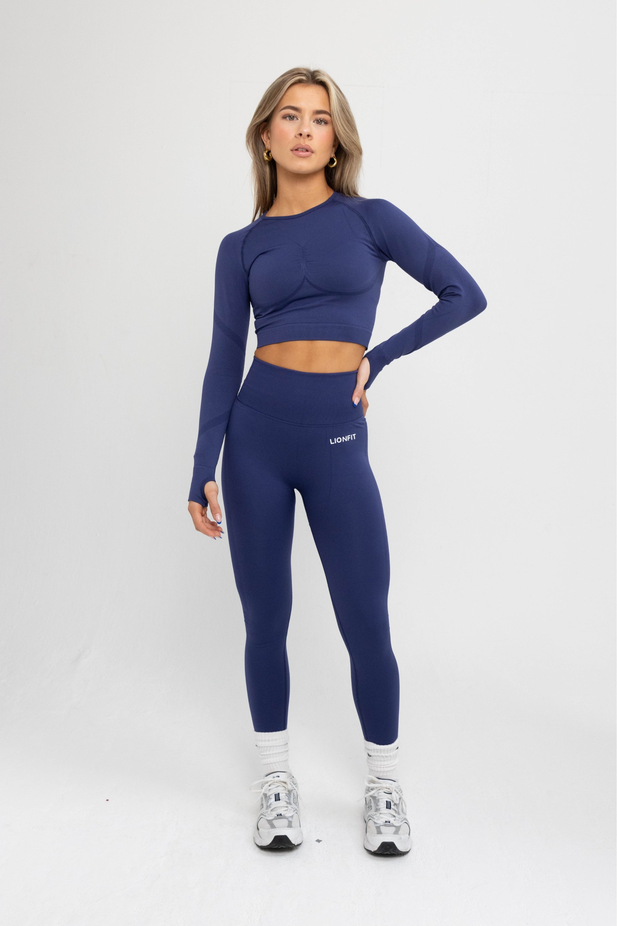 LIONFIT NALA SEAMLESS LONGSLEEVE TOP BLUE 6