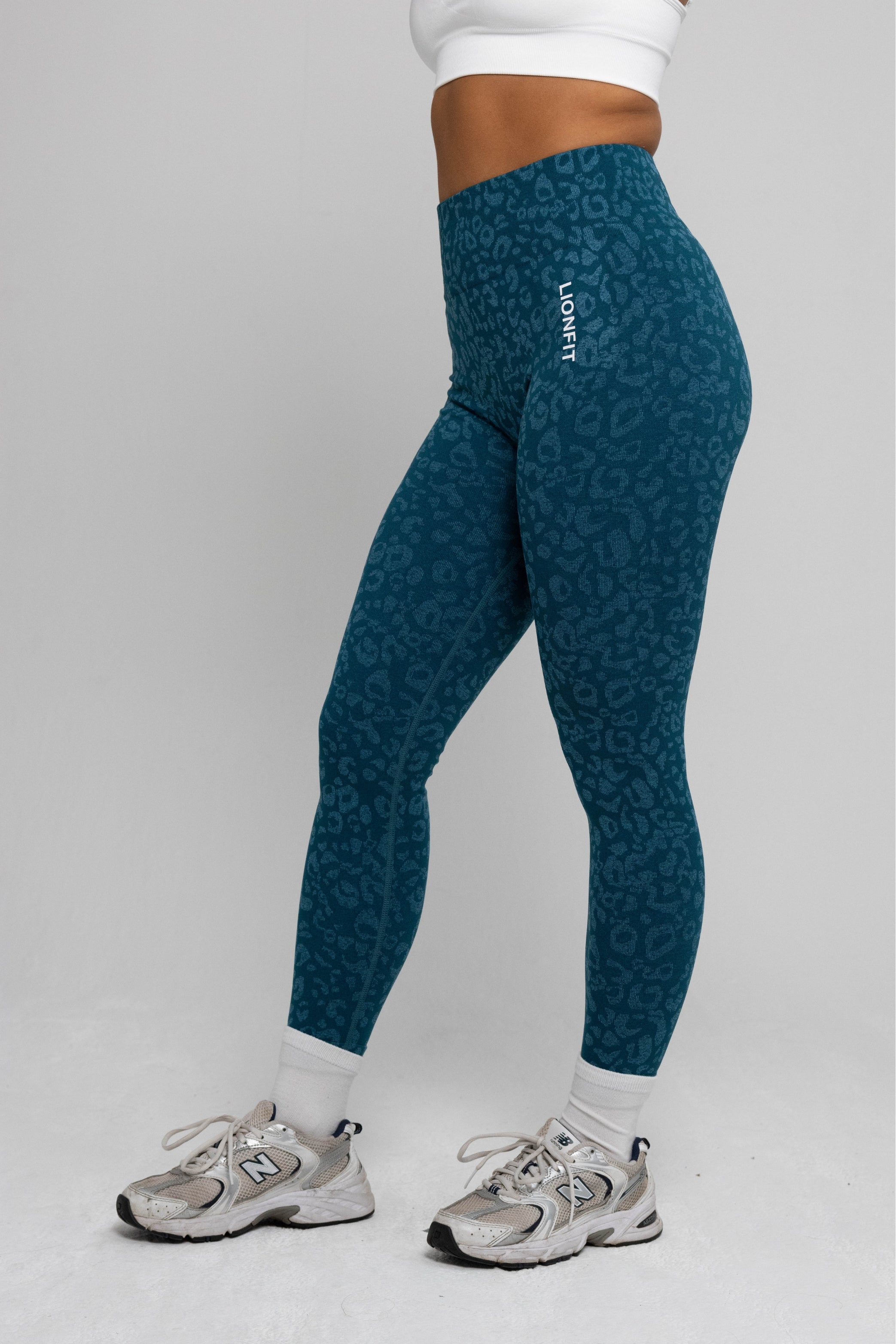 LIONFIT SEAMLESS LEGGINGS BLUE PANTHER 3