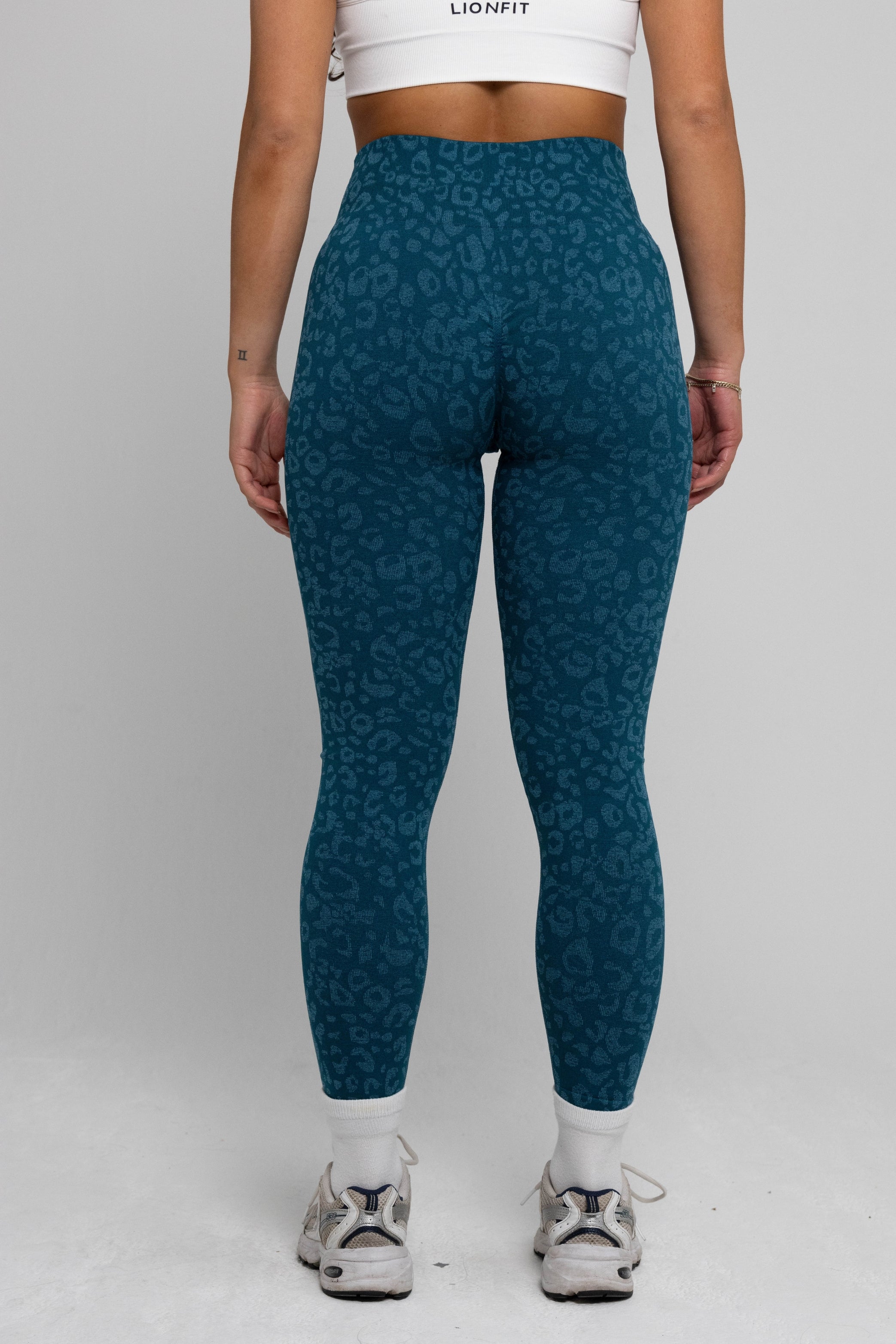 LIONFIT SEAMLESS LEGGINGS BLUE PANTHER 5