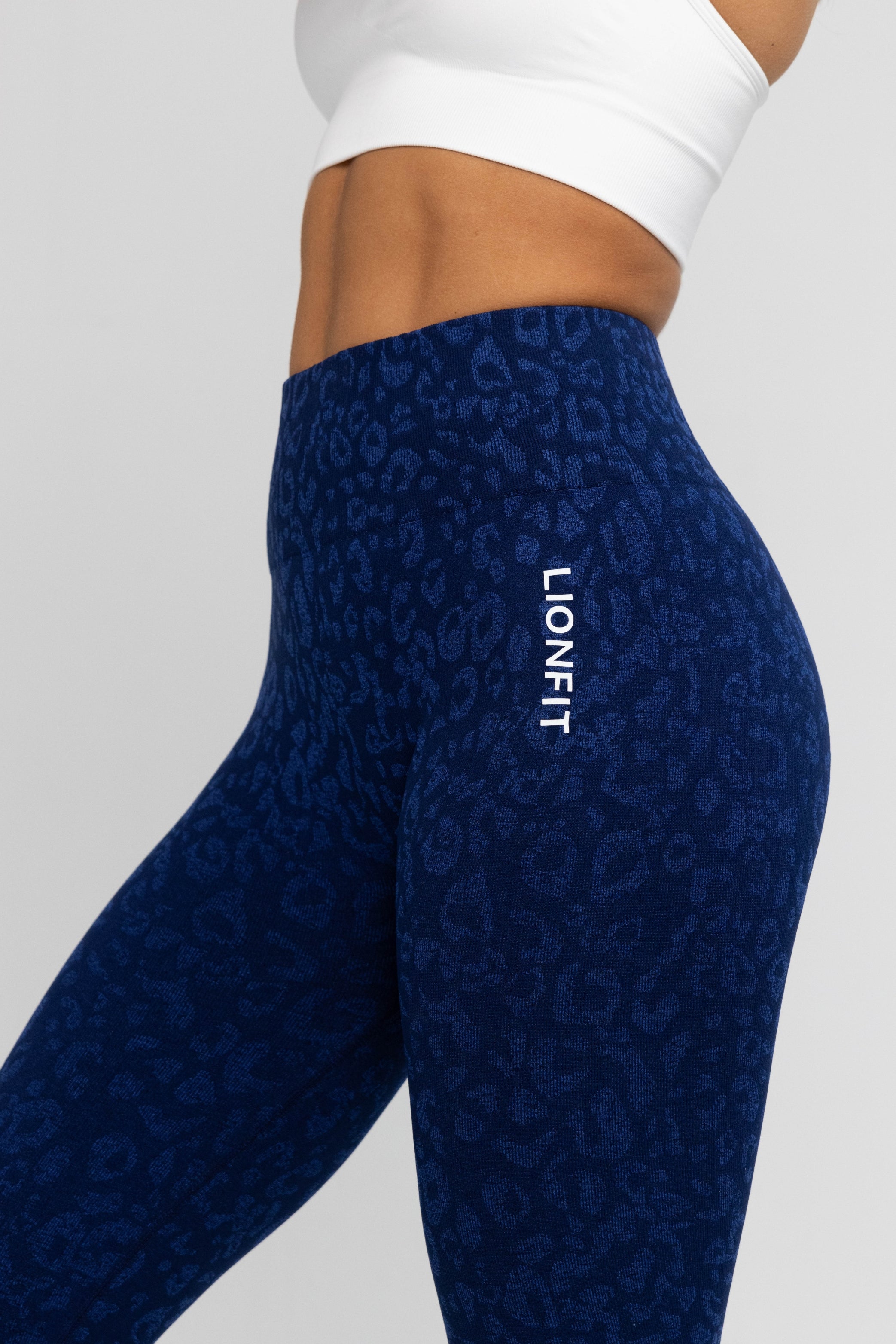 LIONFIT SEAMLESS LEGGINGS DARK BLUE PANTHER 4