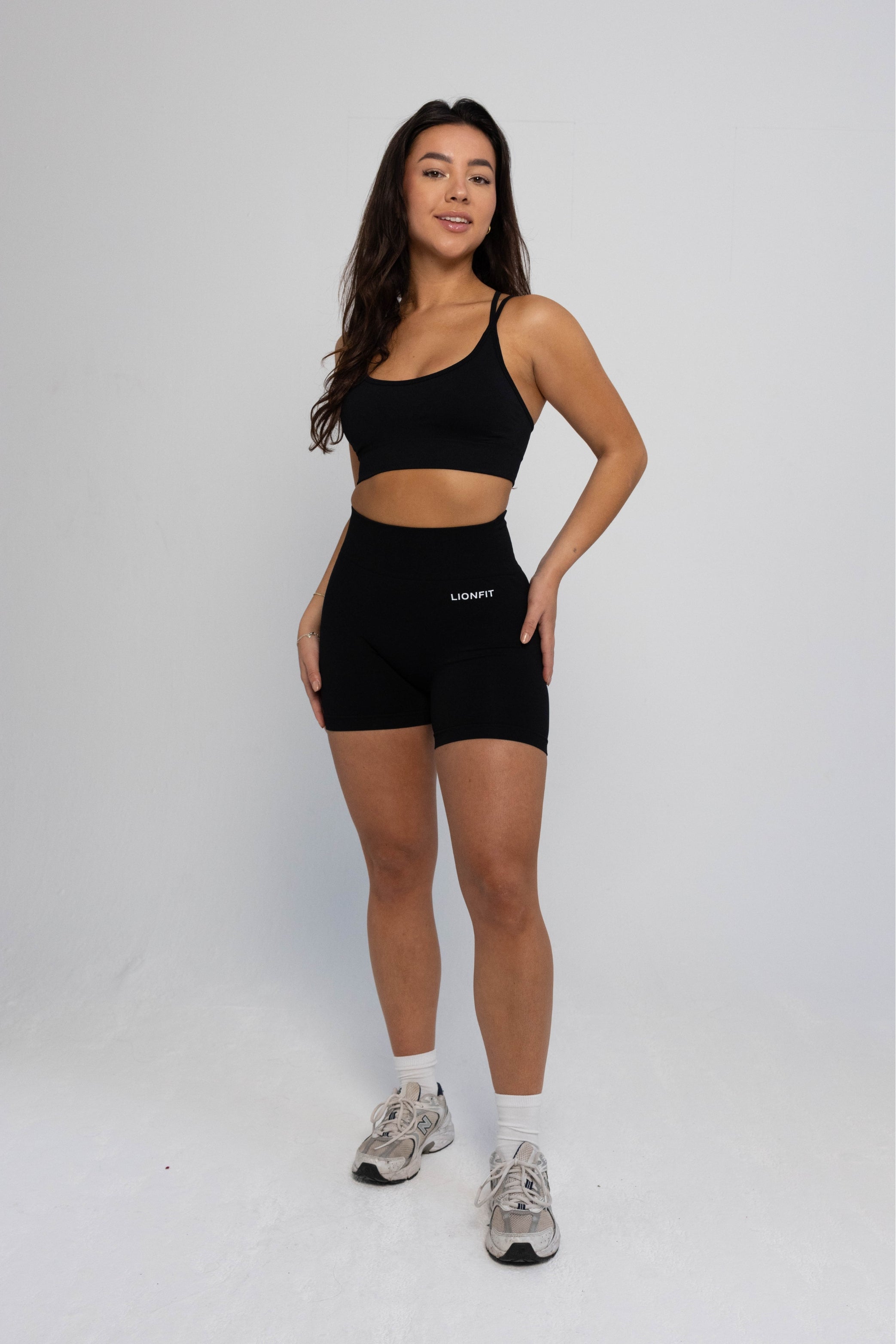 LIONFIT ZIRA SPORTS BRA BLACK CROSS 