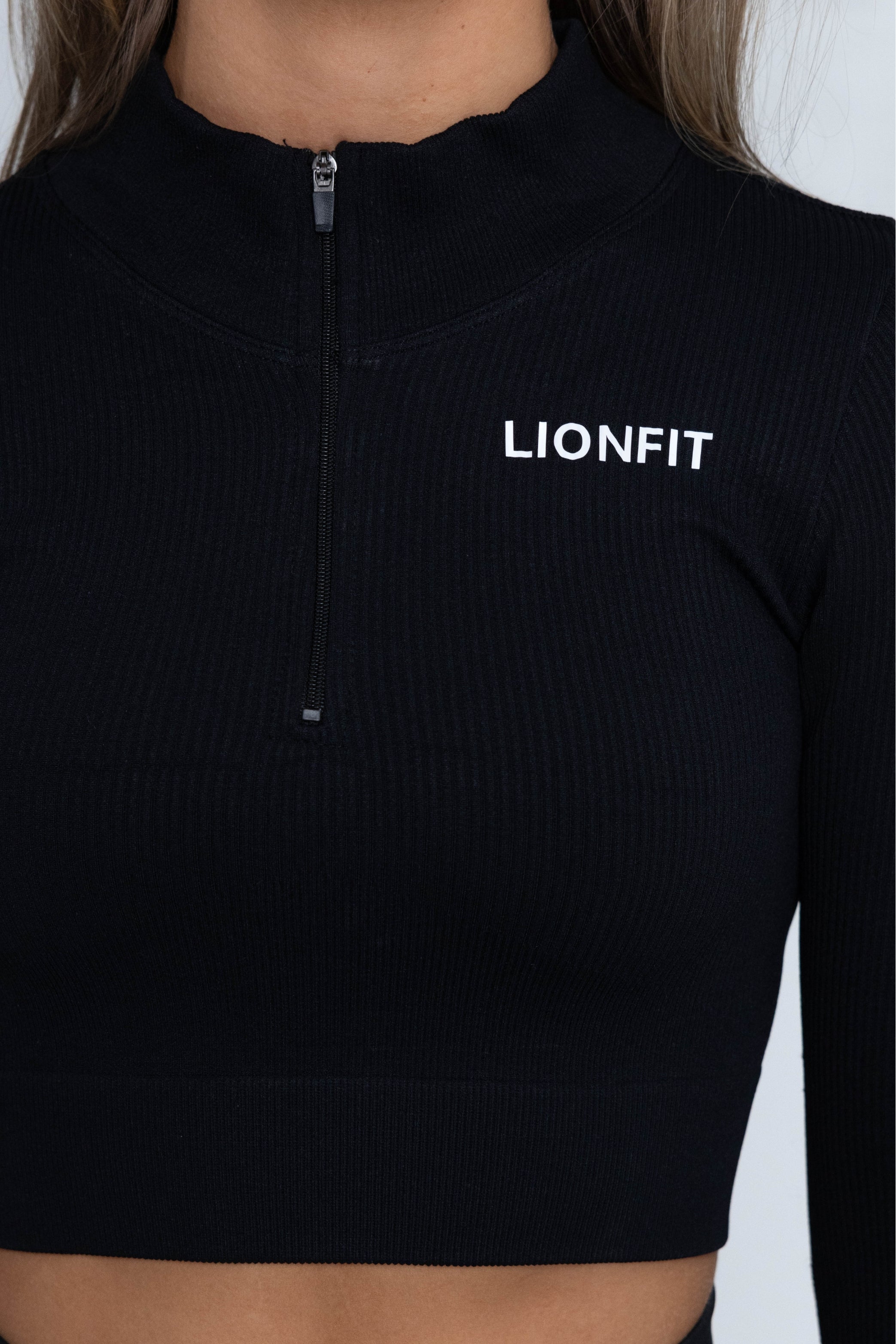 Lionfit Nala Halfzip Top Black 