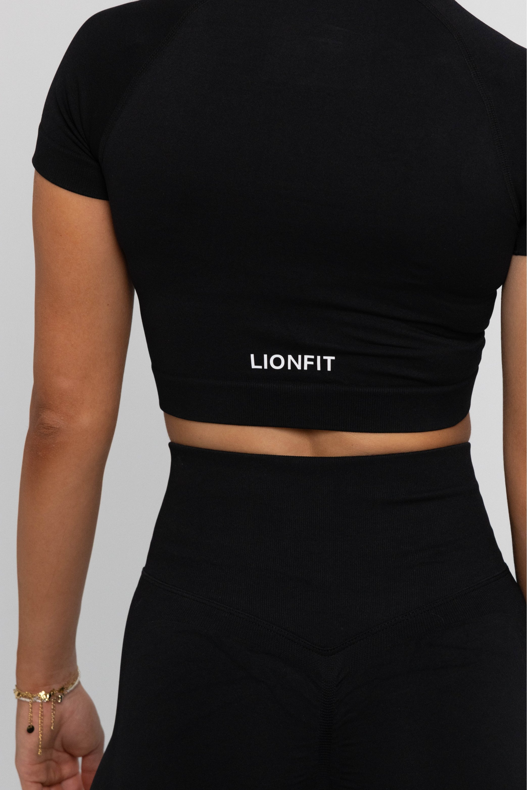 Lionfit Nala Seamless Shortsleeve Top Black