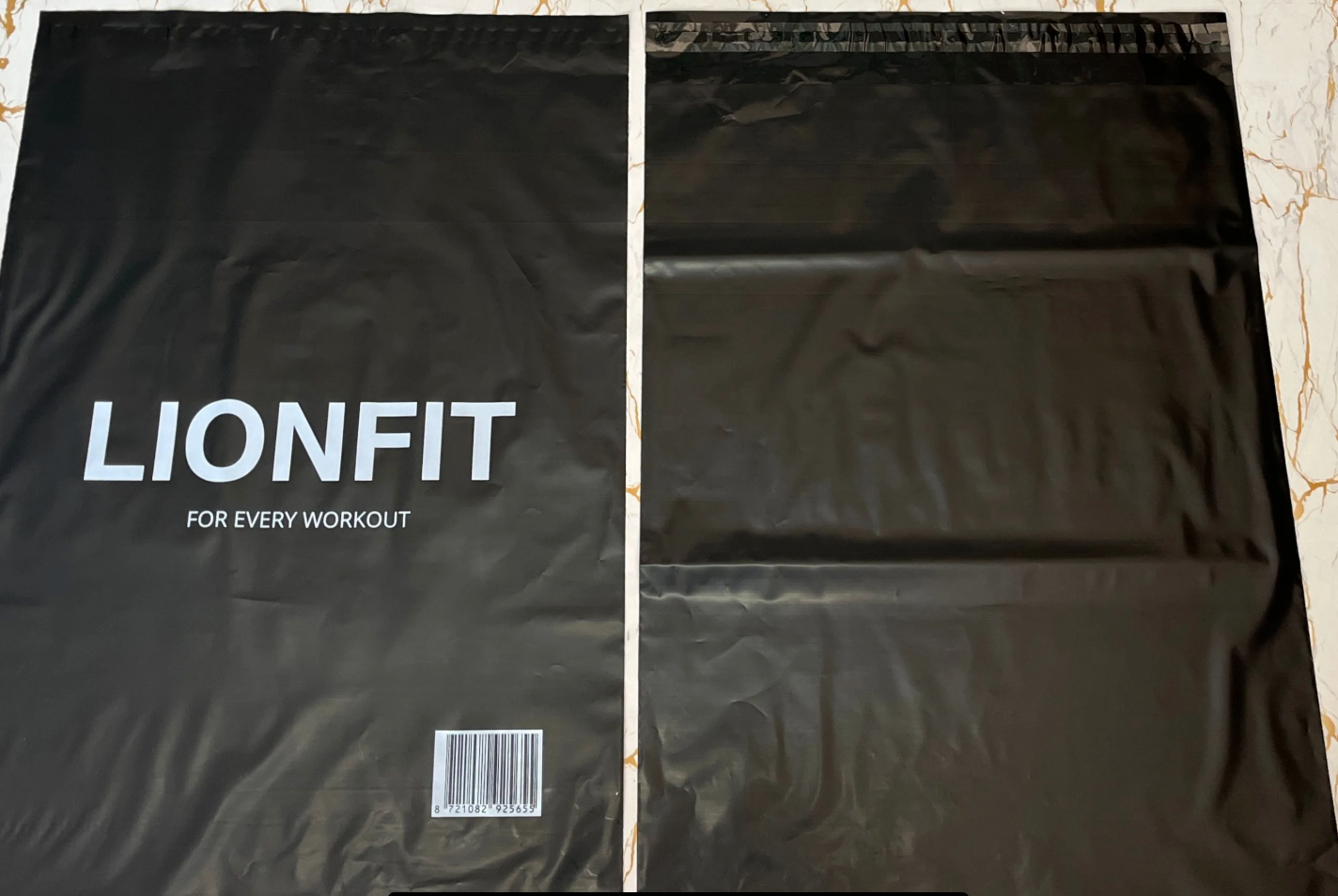 Verzendzak 37*48+4cm - Lionfit ®️