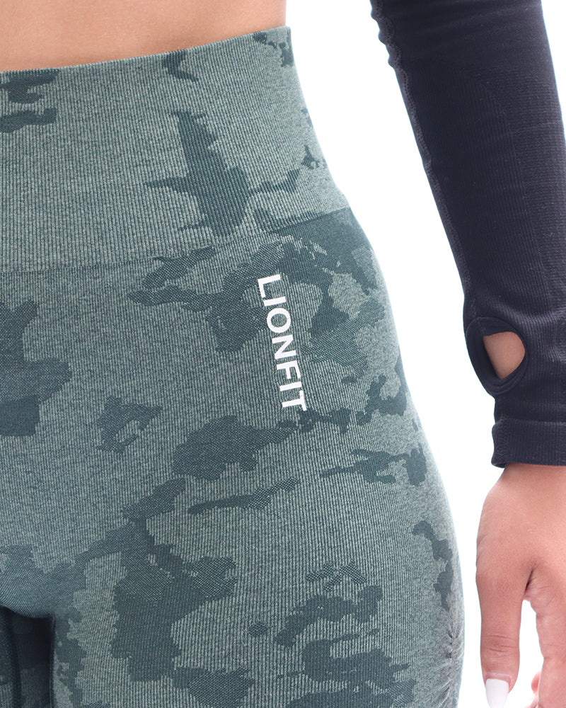 Seamless Shorts Green Camo - Lionfit